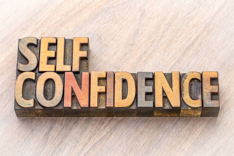 How to manifest self confidence